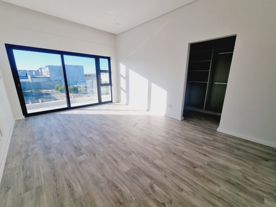 4 Bedroom Property for Sale in Sandown Western Cape